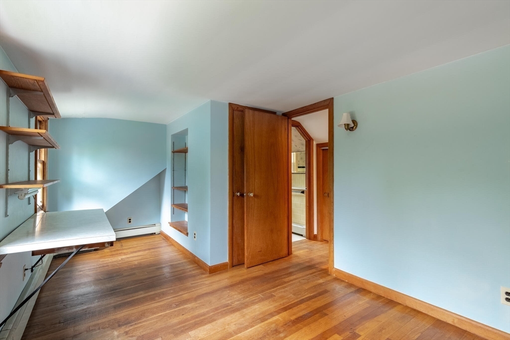 17 Crest Rd