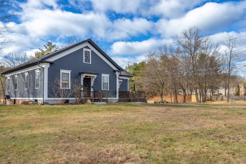 22 Sanderson Rd