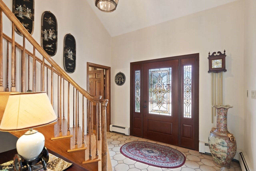 5 Magnolia Dr