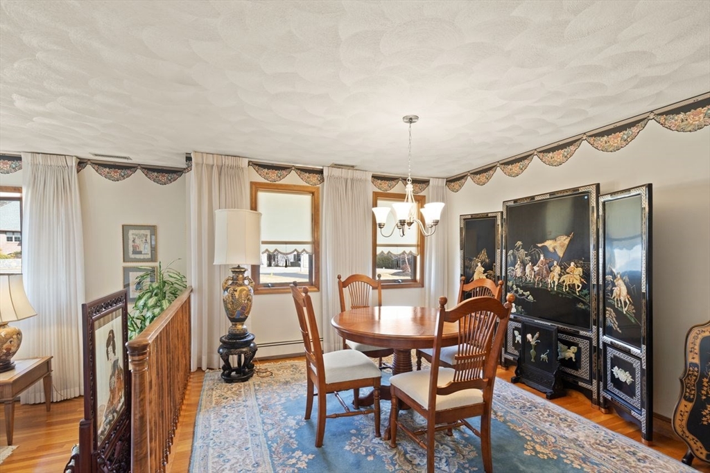 5 Magnolia Dr