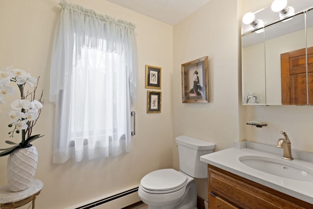 5 Magnolia Dr