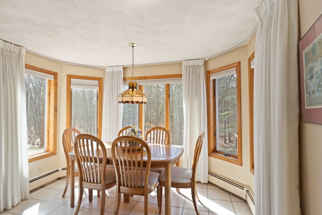 5 Magnolia Dr