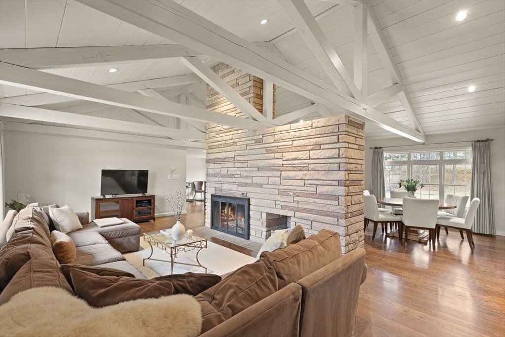 76 Walnut St