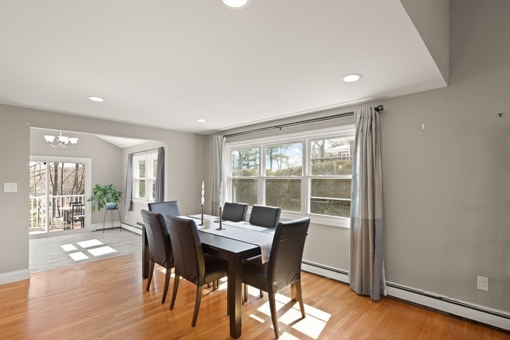 10 Jones Dr