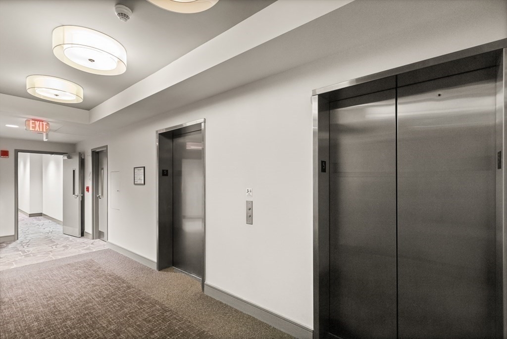 121 Portland St # 507