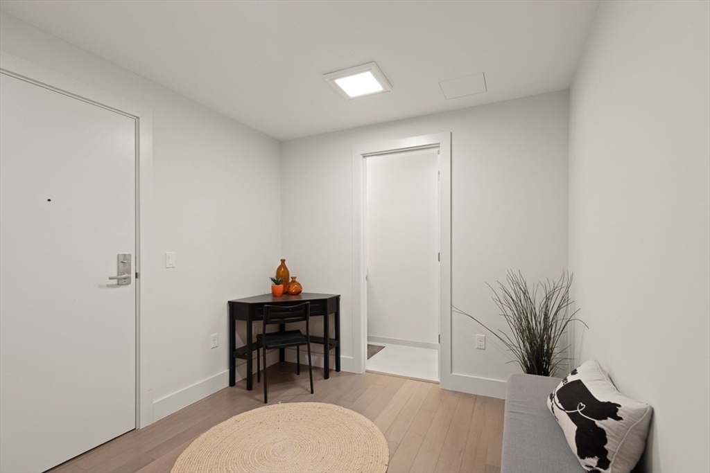 121 Portland St # 611