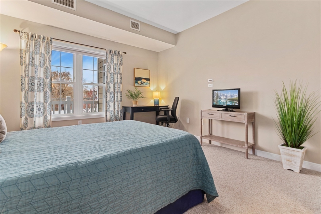 8 Walnut Street # 118