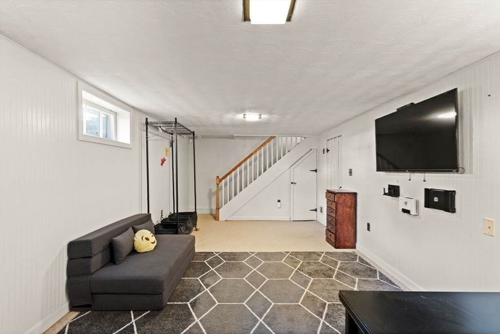 18 Oxbow Rd