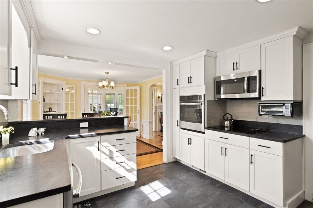 18 Oxbow Rd