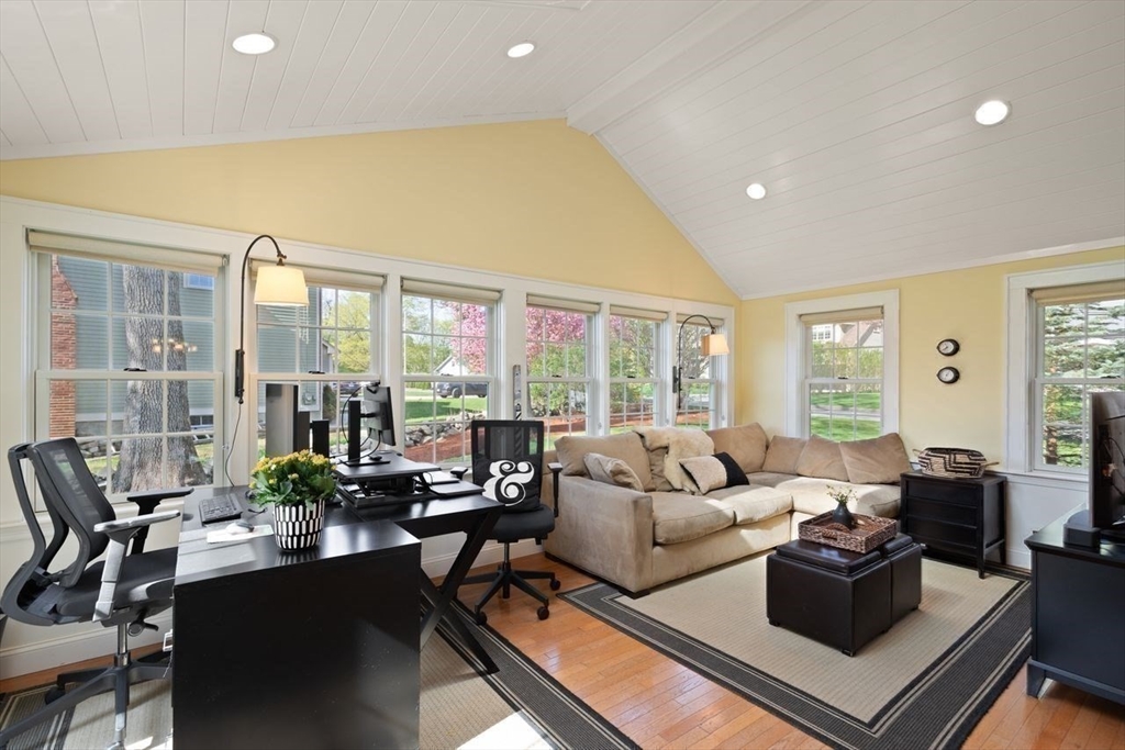 18 Oxbow Rd