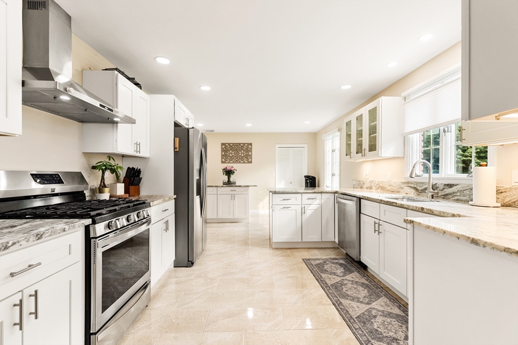 38 Wildewood Dr