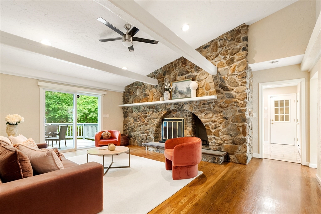 38 Wildewood Dr