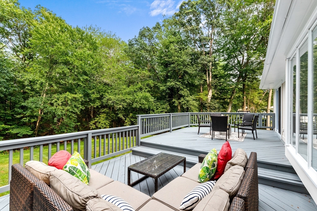 38 Wildewood Dr