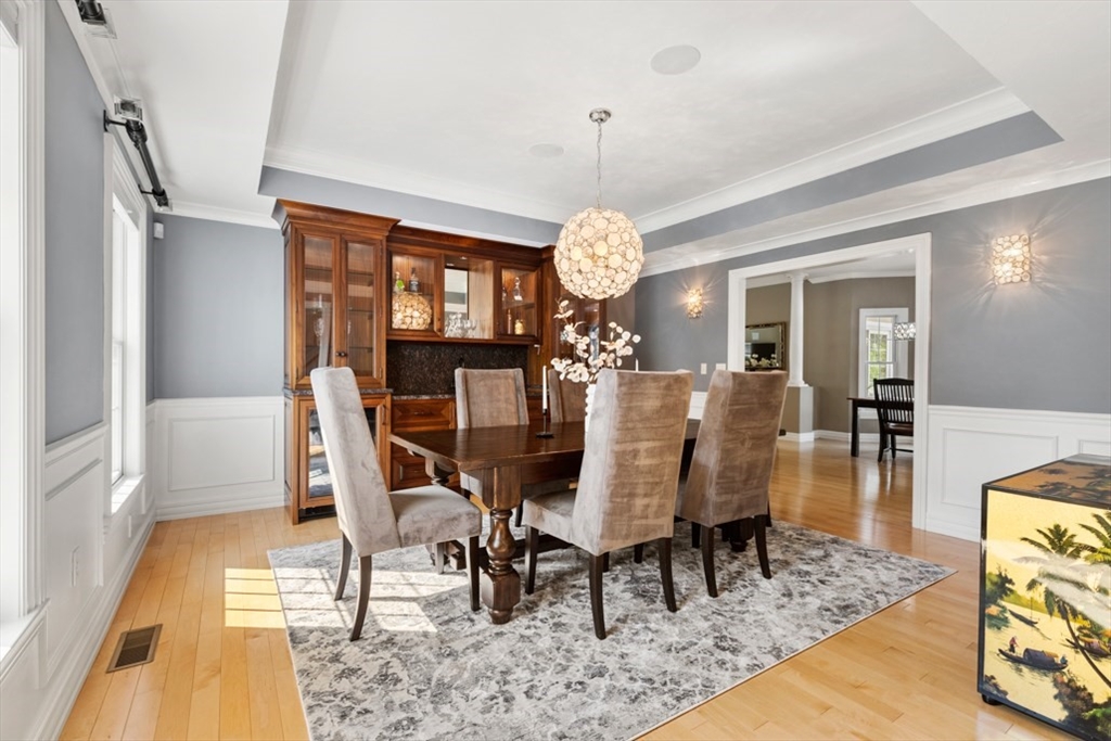 6 Stagecoach Ln