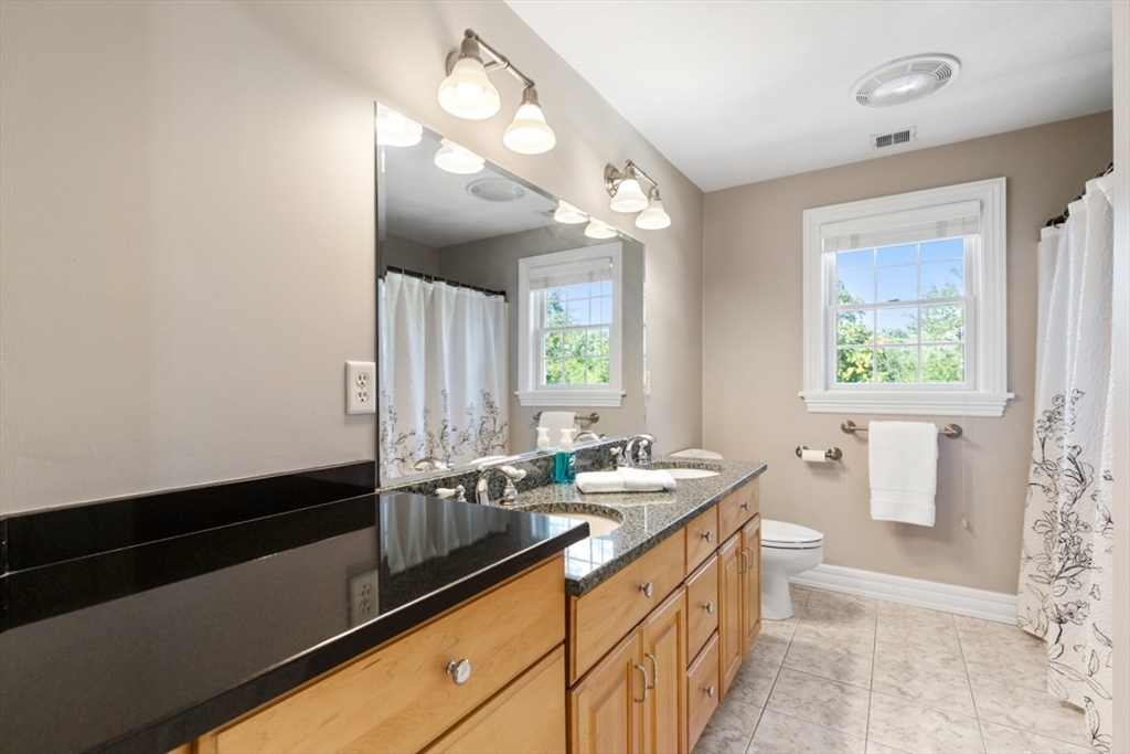 6 Stagecoach Ln