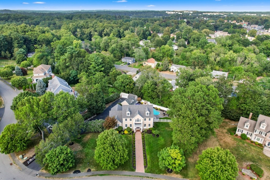 6 Stagecoach Ln