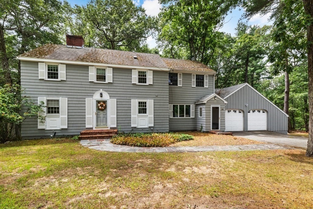 29 Apple Hill Lane