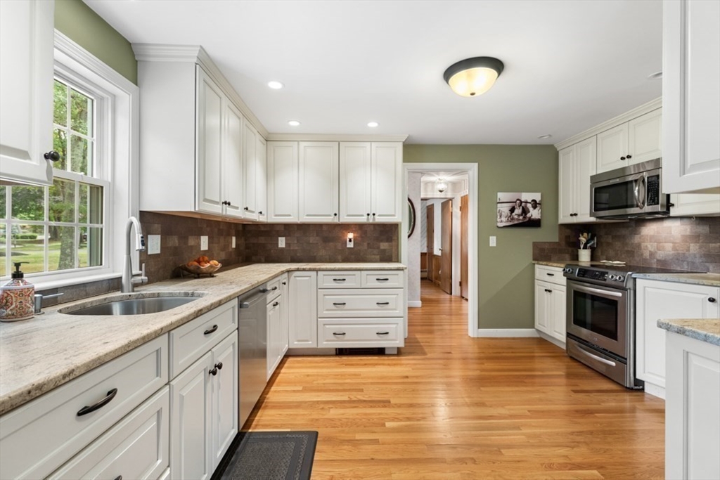 29 Apple Hill Lane