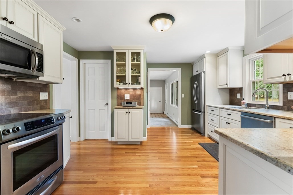 29 Apple Hill Lane