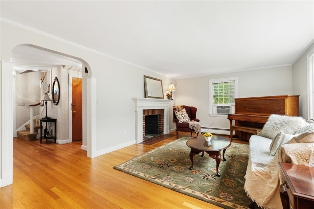 29 Apple Hill Lane