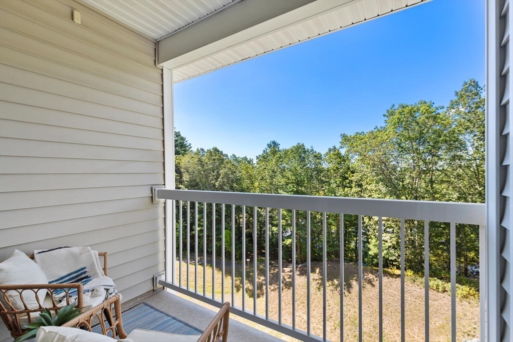 240 Martins Landing # 409