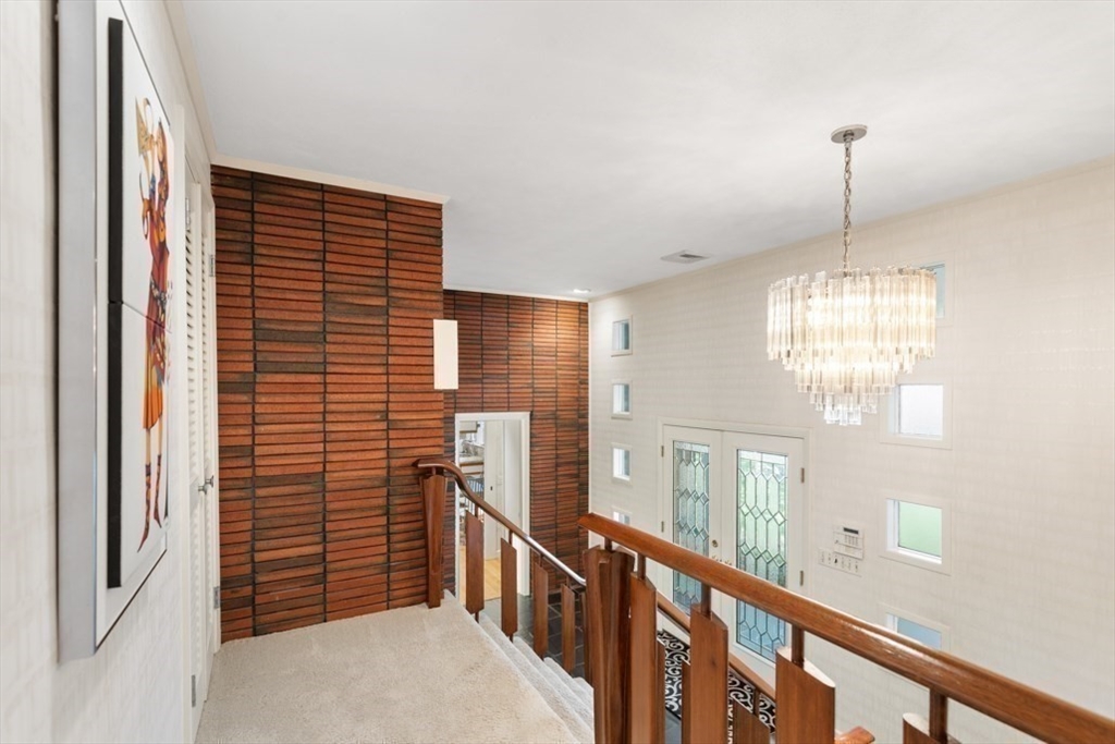25 Chatham Way