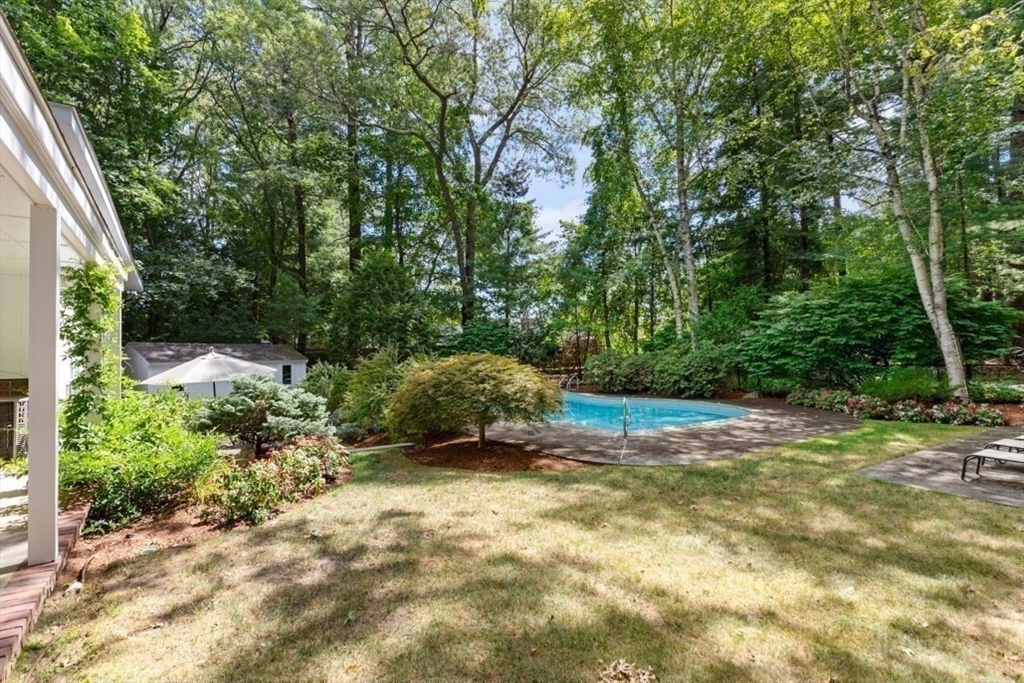 25 Chatham Way