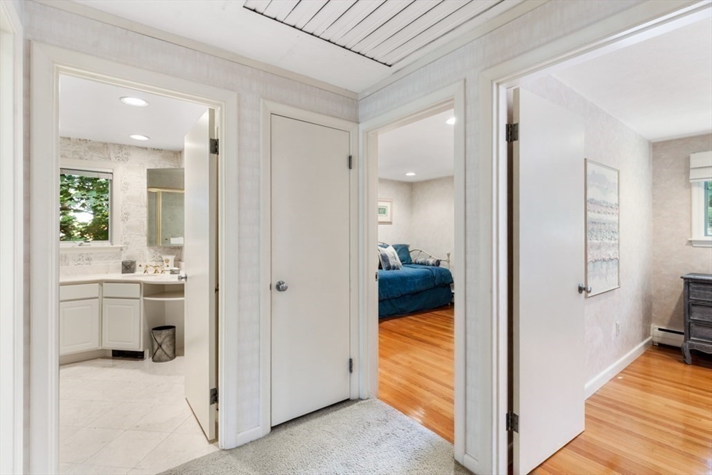 25 Chatham Way