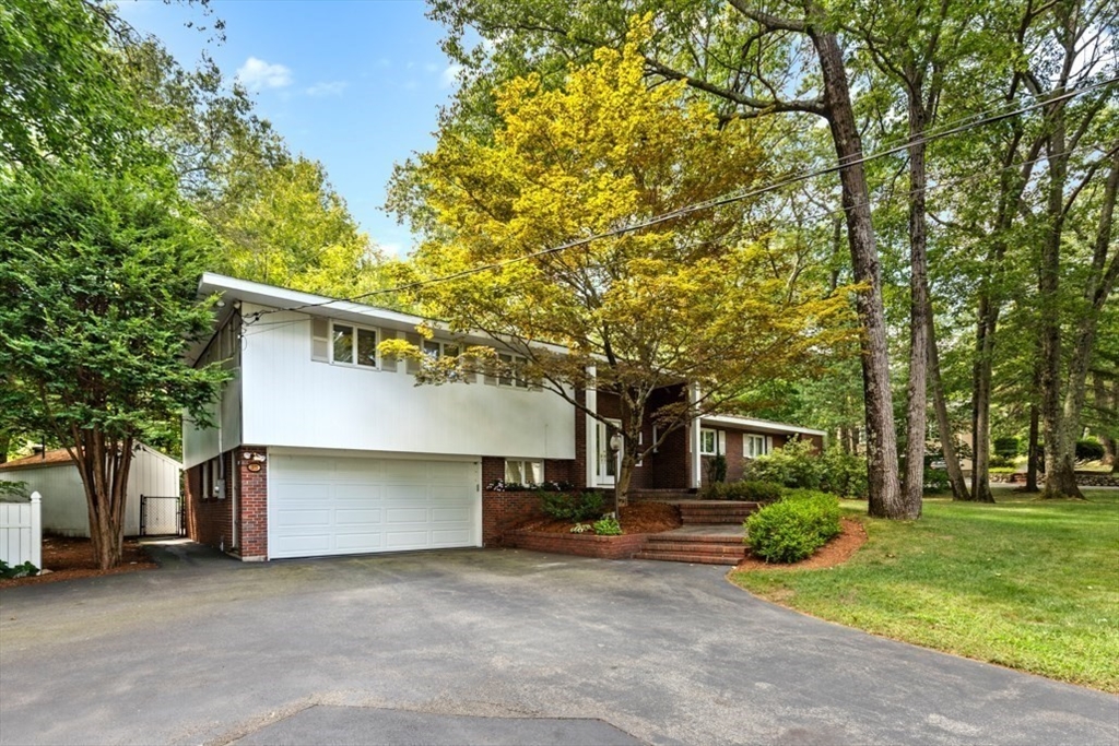 25 Chatham Way