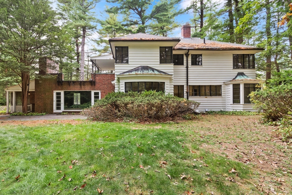 1217 Main St.