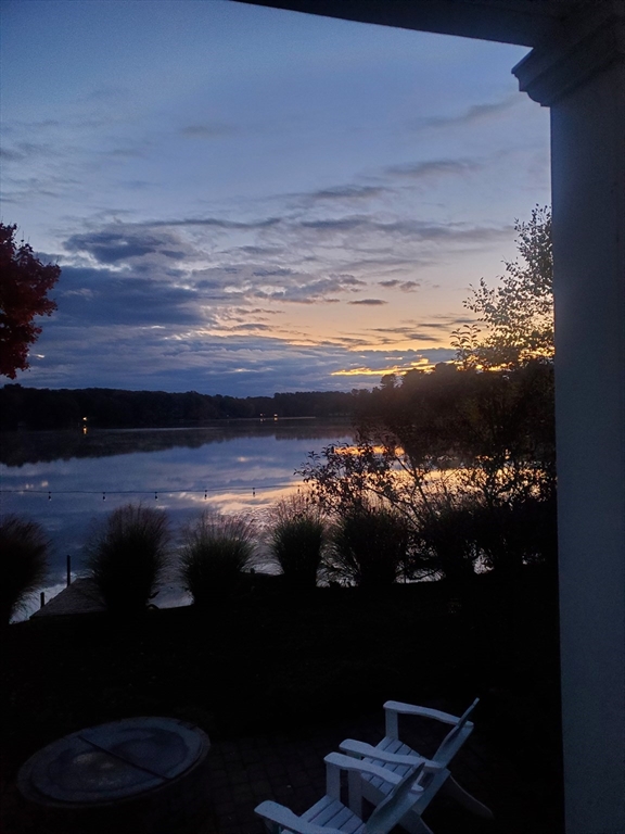 320 Pillings Pond Rd