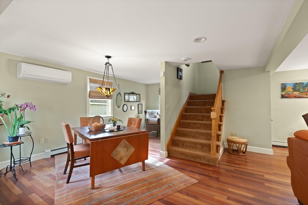 320 Pillings Pond Rd