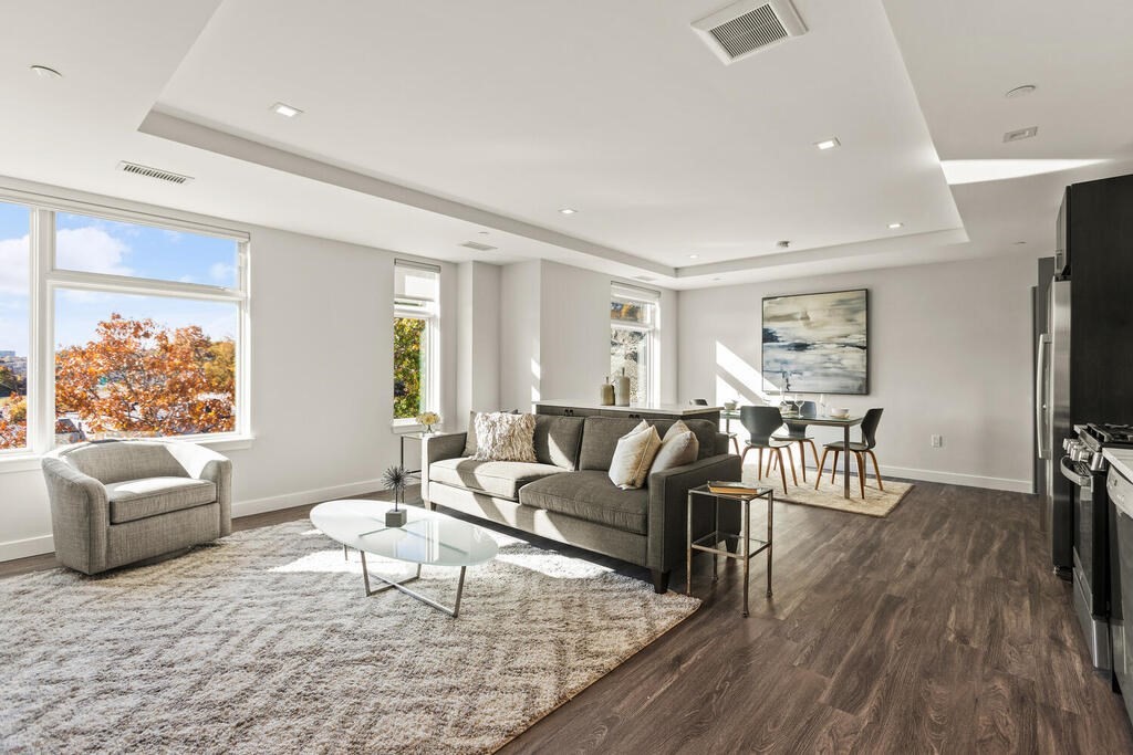 30 Collins Avenue # 000