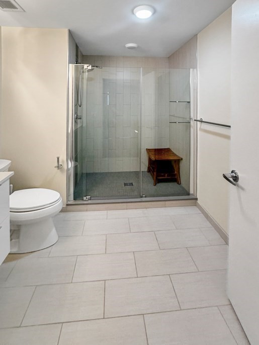 121 Portland St # 902