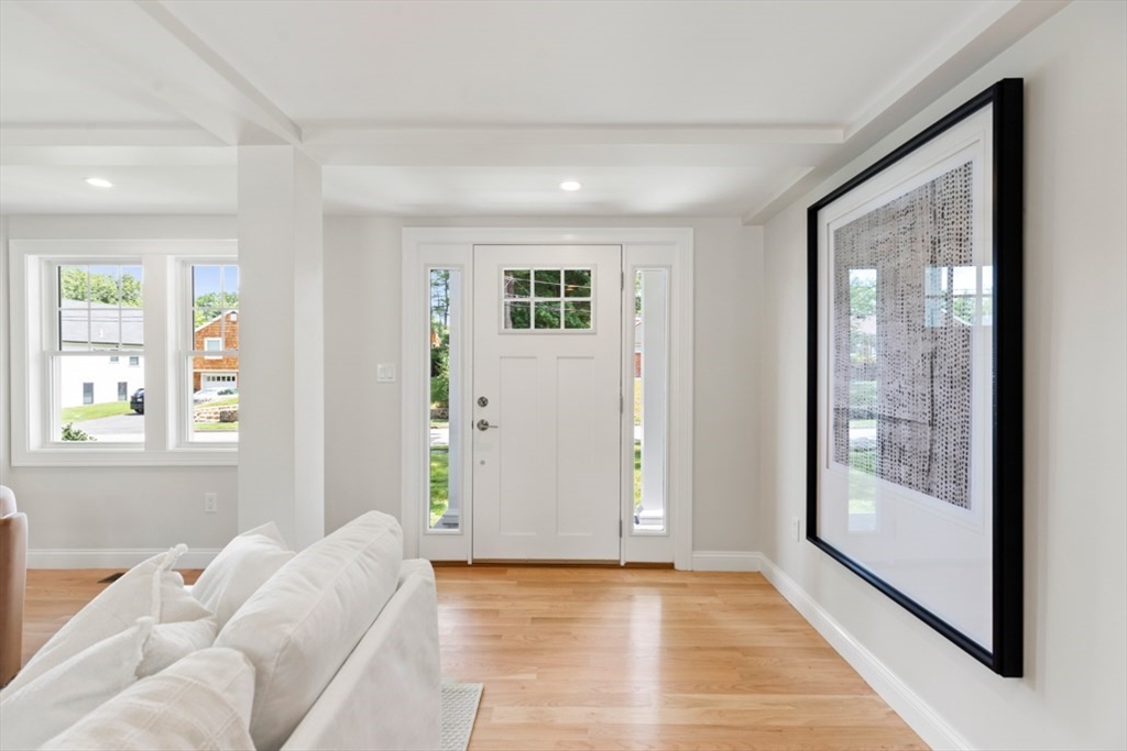 6 Longbow Rd
