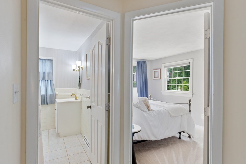 4 Rossmore Rd