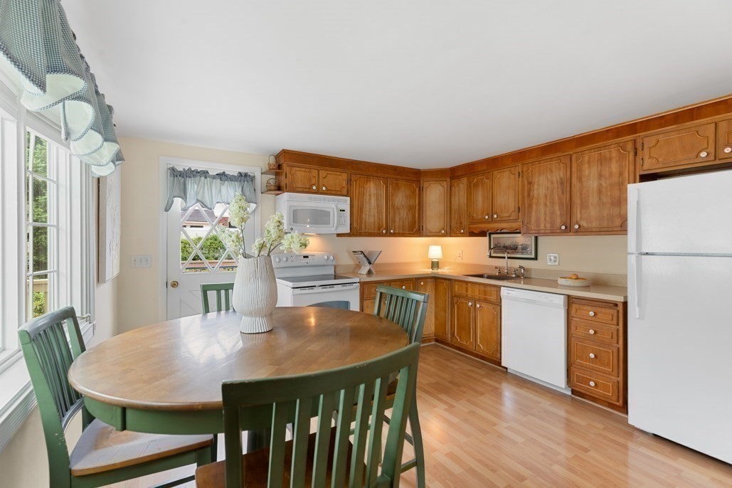 4 Rossmore Rd