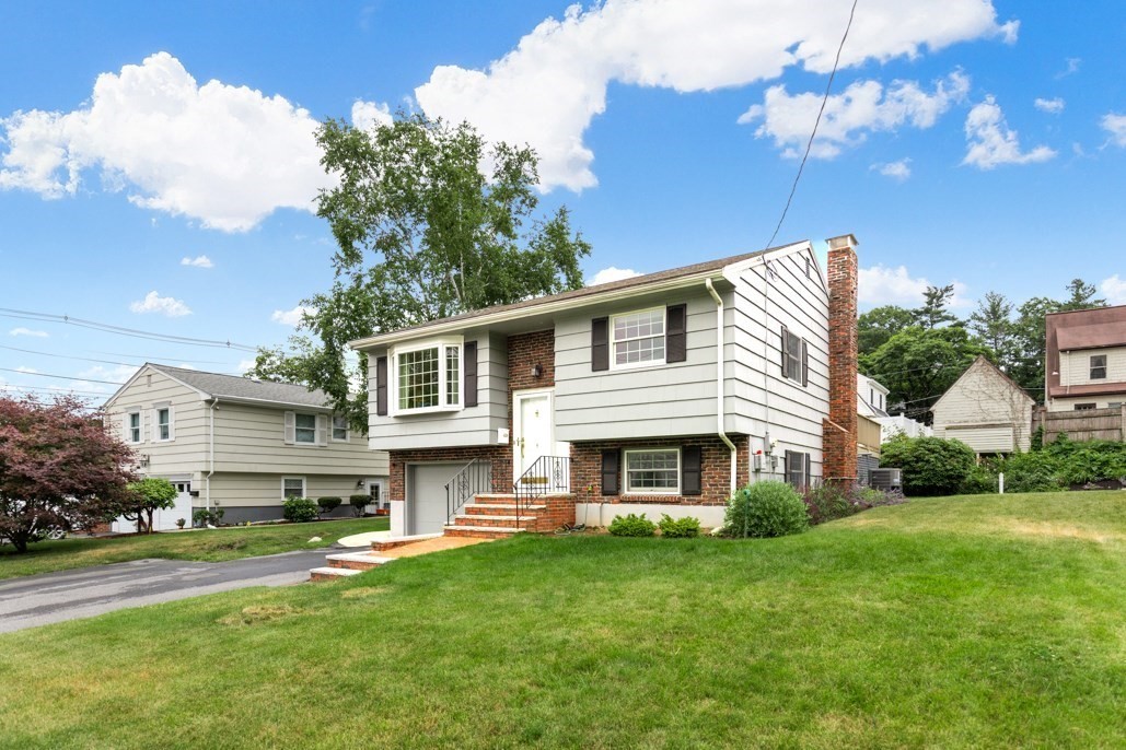 4 Rossmore Rd