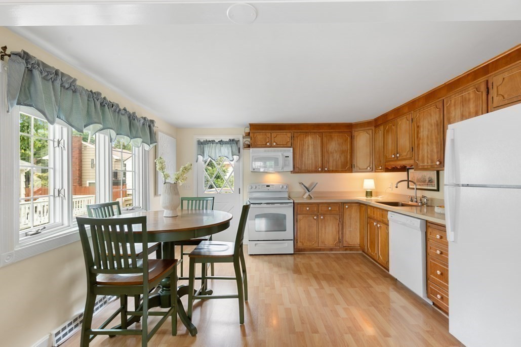 4 Rossmore Rd