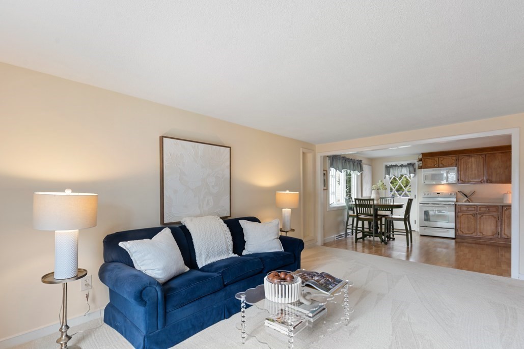 4 Rossmore Rd
