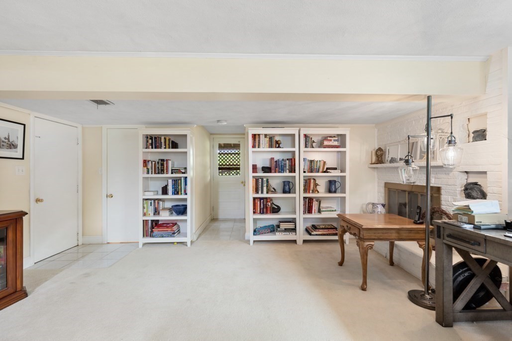 4 Rossmore Rd