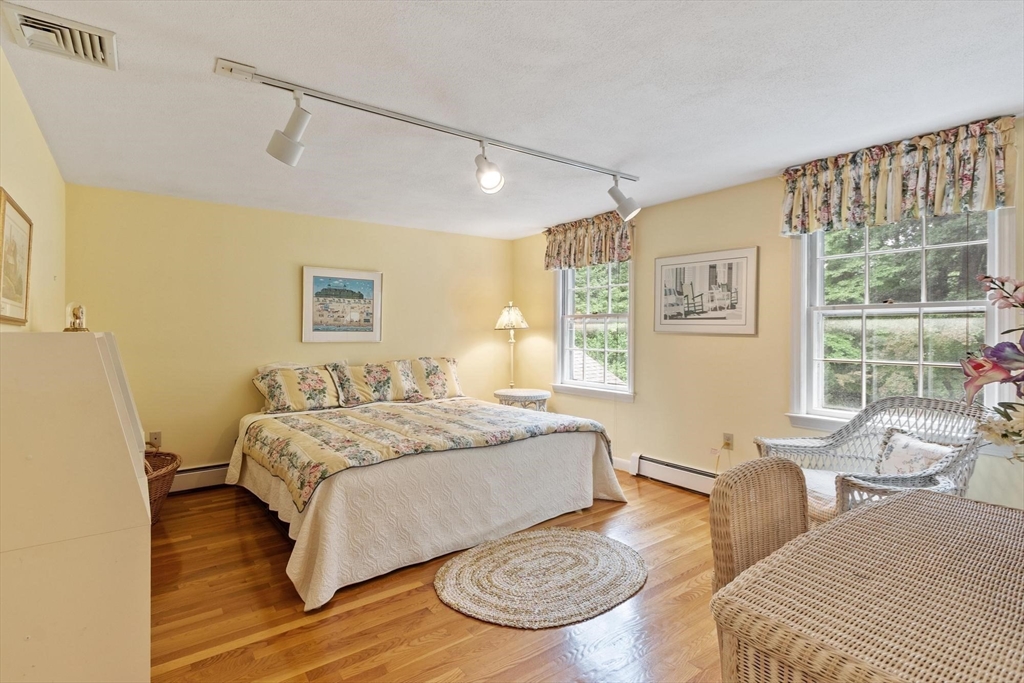 19 Huntingdon Rd.