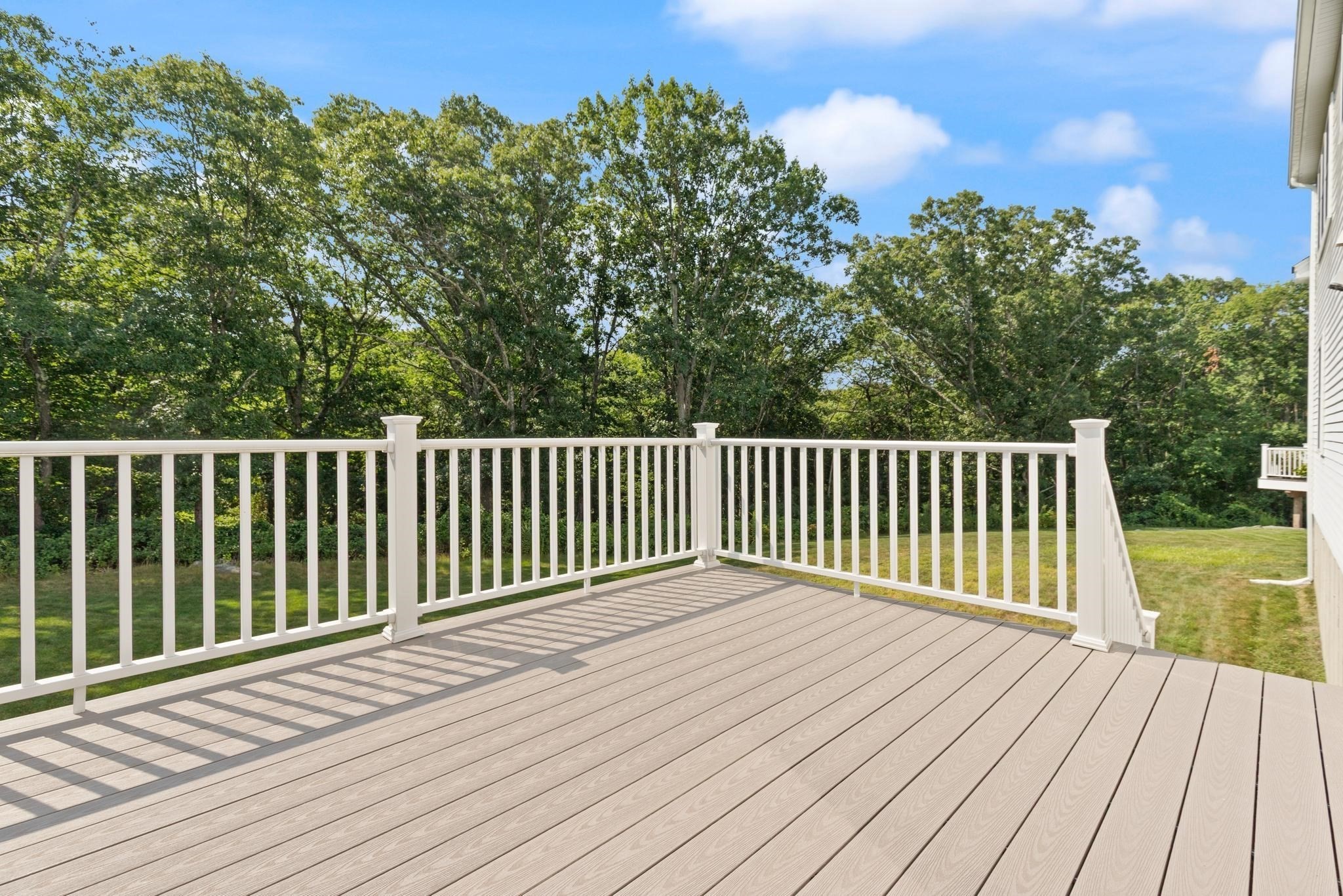 3 S Ridge Circle