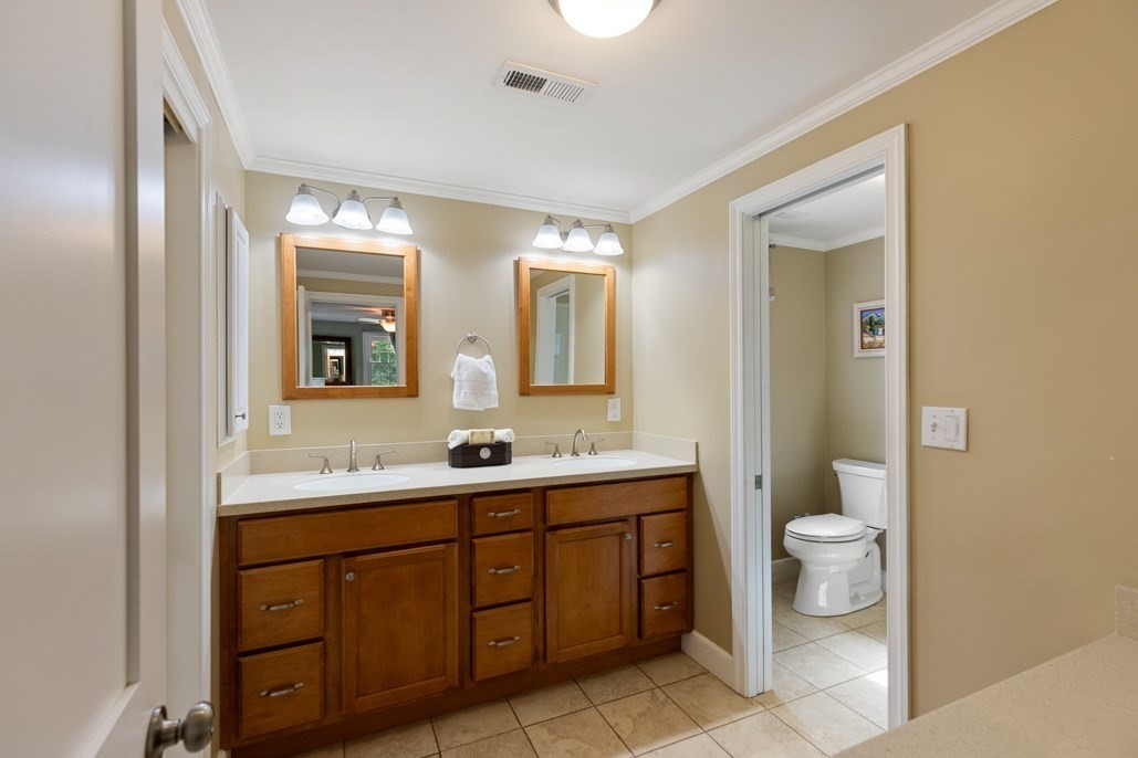 24 Edgemere Rd