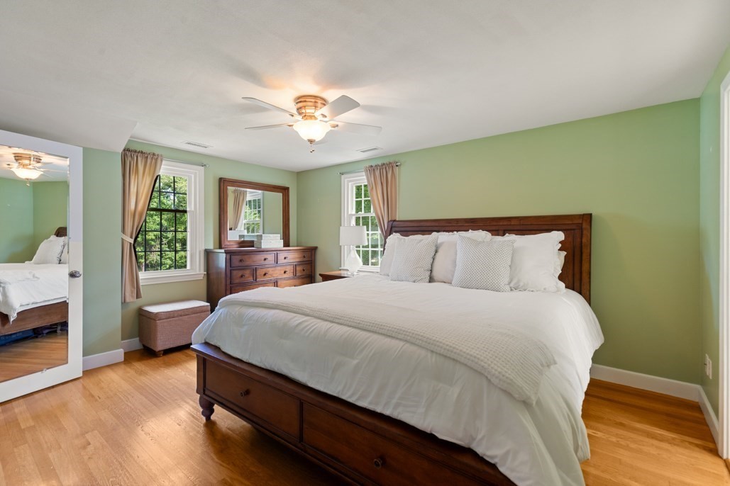 24 Edgemere Rd