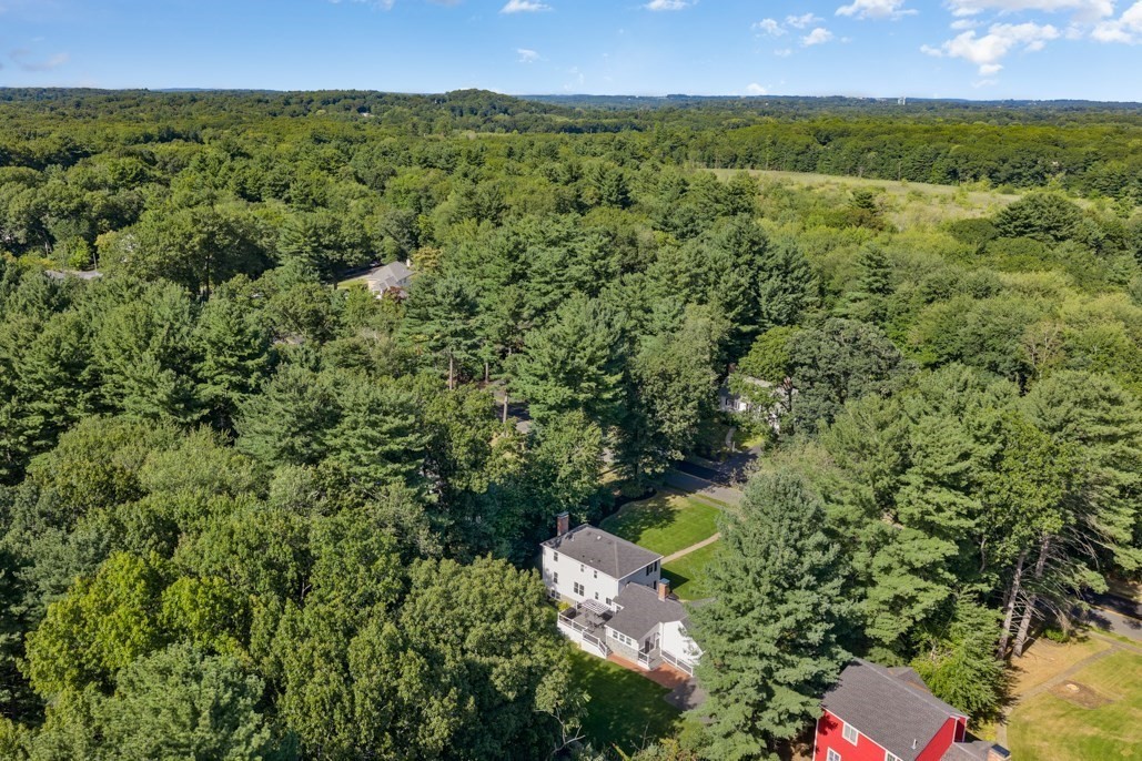 24 Edgemere Rd