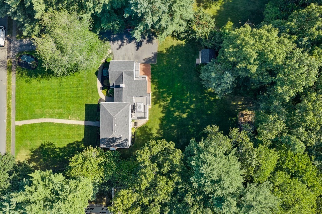 24 Edgemere Rd