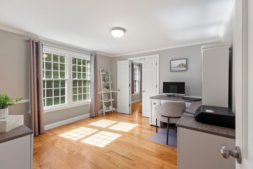 24 Edgemere Rd