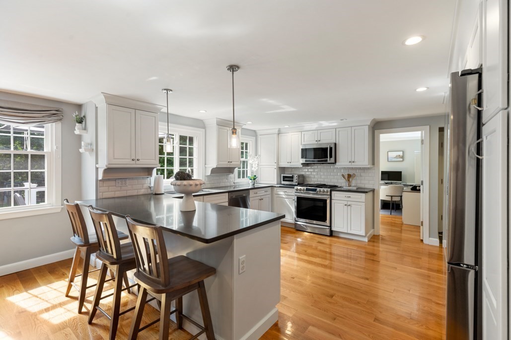 24 Edgemere Rd
