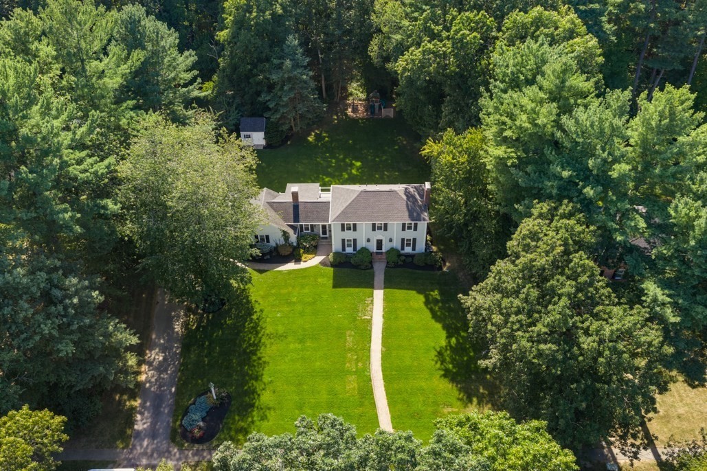 24 Edgemere Rd